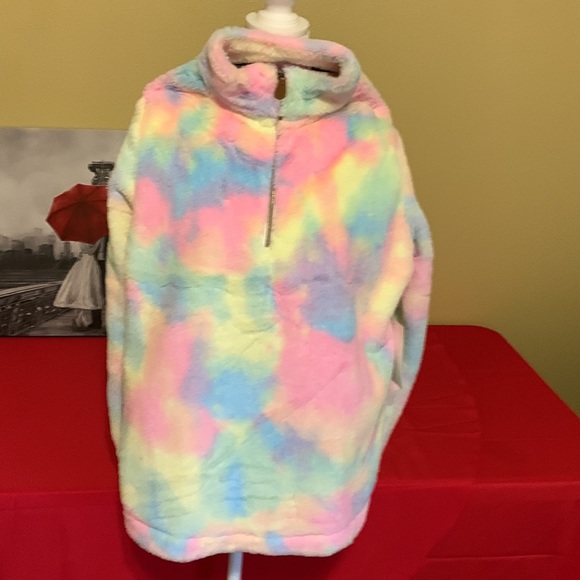 NWT Rainbow Faux Fur Pullover - Picture 7 of 8